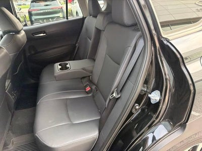 2025 Toyota Corolla Cross XLE 4WD (Natl)