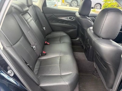 2015 INFINITI Q70 3.7 AWD