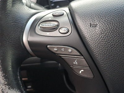 2015 INFINITI Q70 3.7 AWD