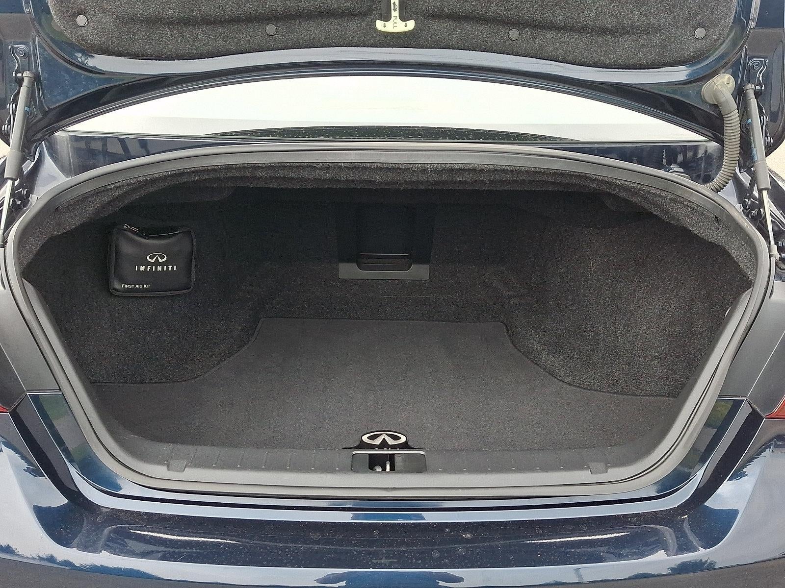 2015 INFINITI Q70 3.7 AWD