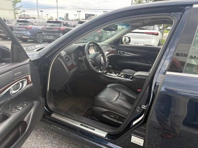 2015 INFINITI Q70 3.7 AWD