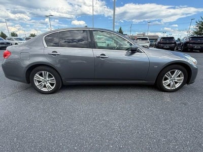 2015 INFINITI Q40 AWD