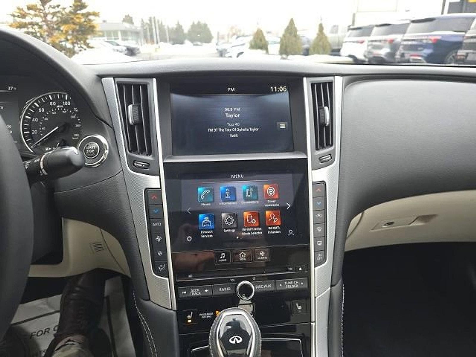 2022 INFINITI Q50 LUXE AWD