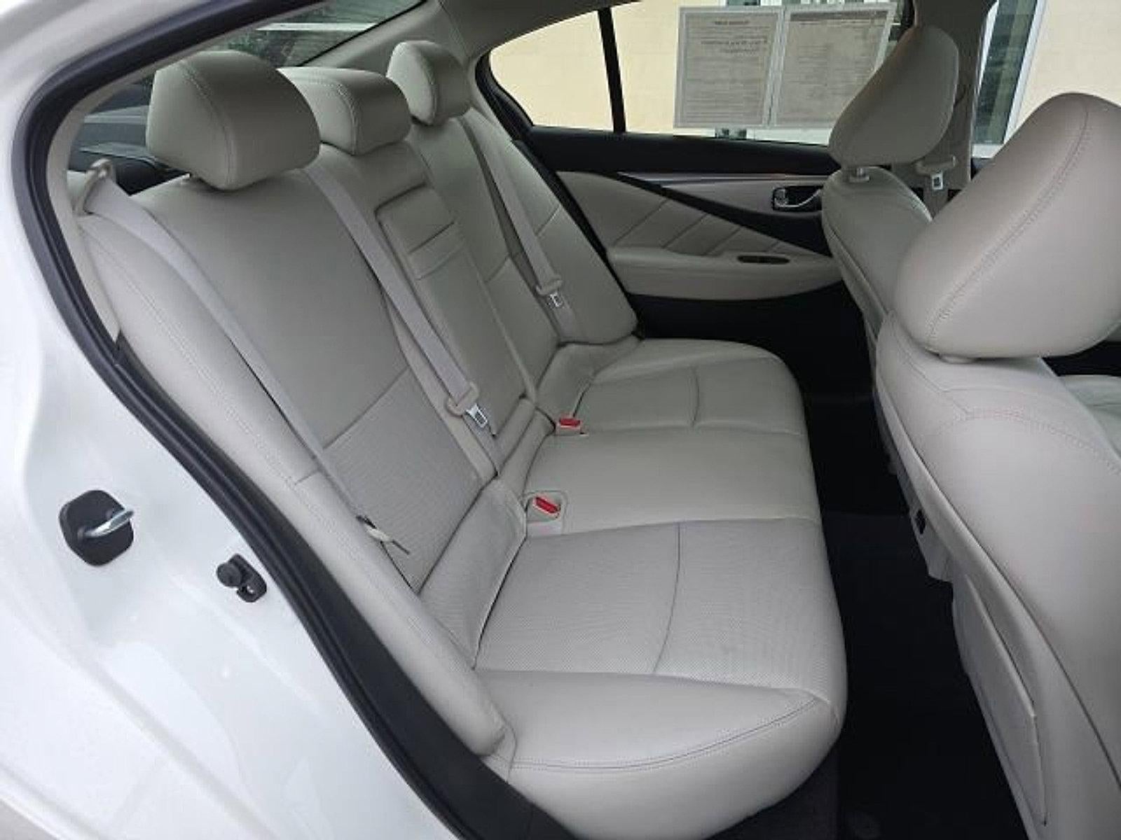 2022 INFINITI Q50 LUXE AWD