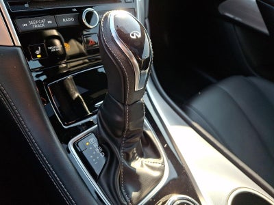 2018 INFINITI Q60 3.0t LUXE AWD