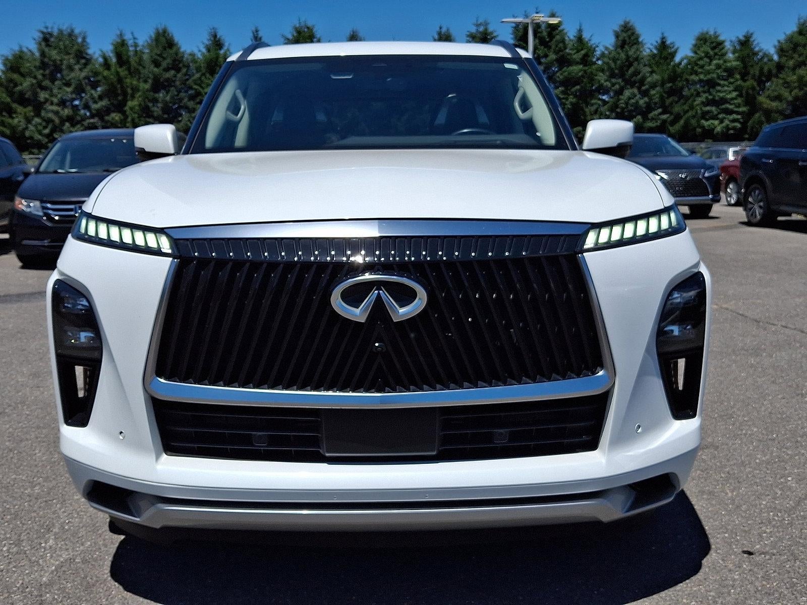 2025 INFINITI QX80 SENSORY AWD