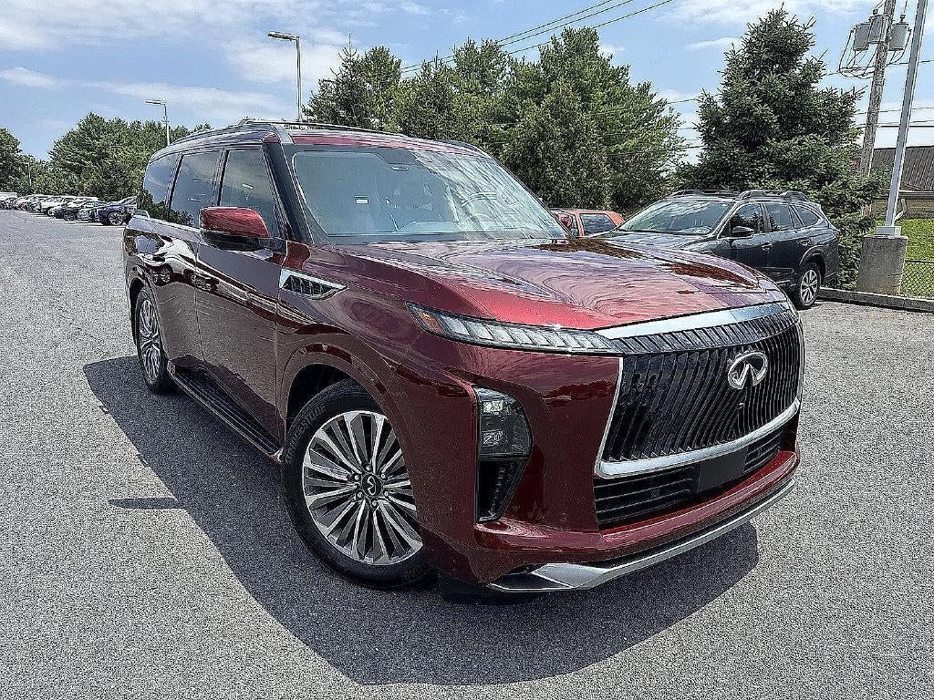 2025 INFINITI QX80 SENSORY AWD