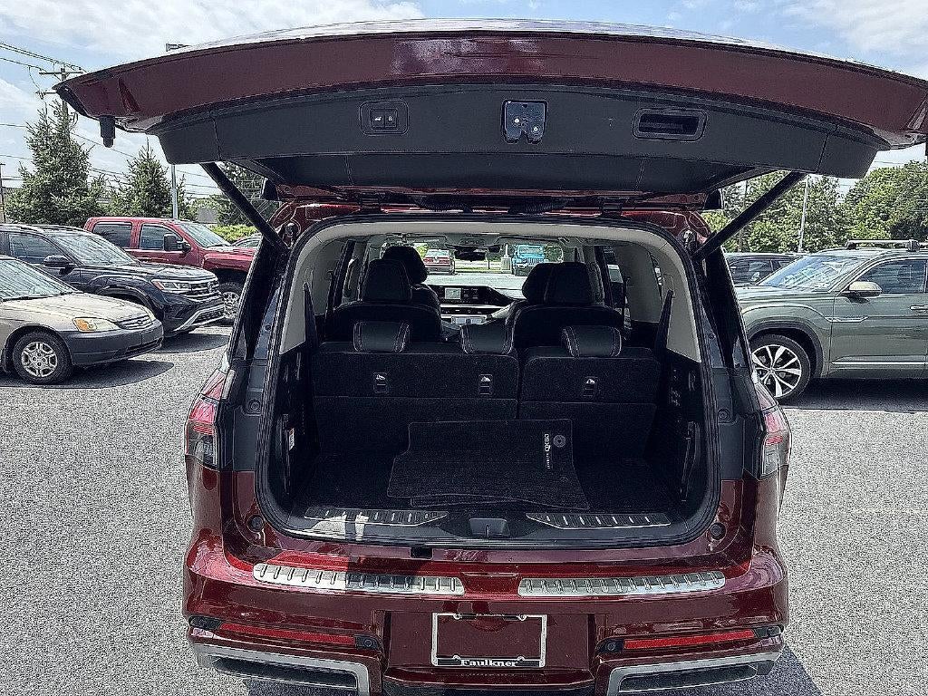 2025 INFINITI QX80 SENSORY AWD