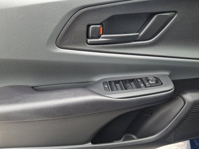 2025 Toyota Prius Limited (Natl)