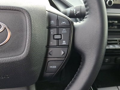 2025 Toyota Prius Limited (Natl)