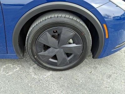 2025 Toyota Prius Limited (Natl)