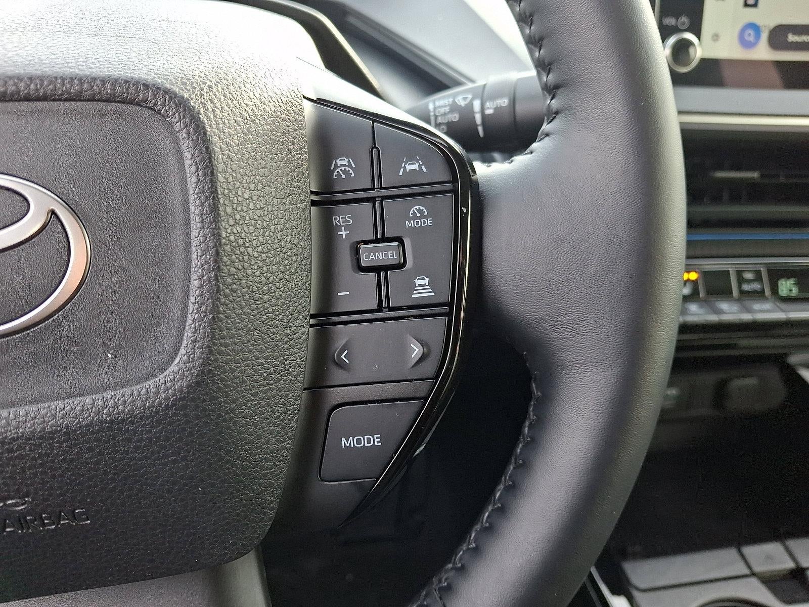 2025 Toyota Prius Limited (Natl)