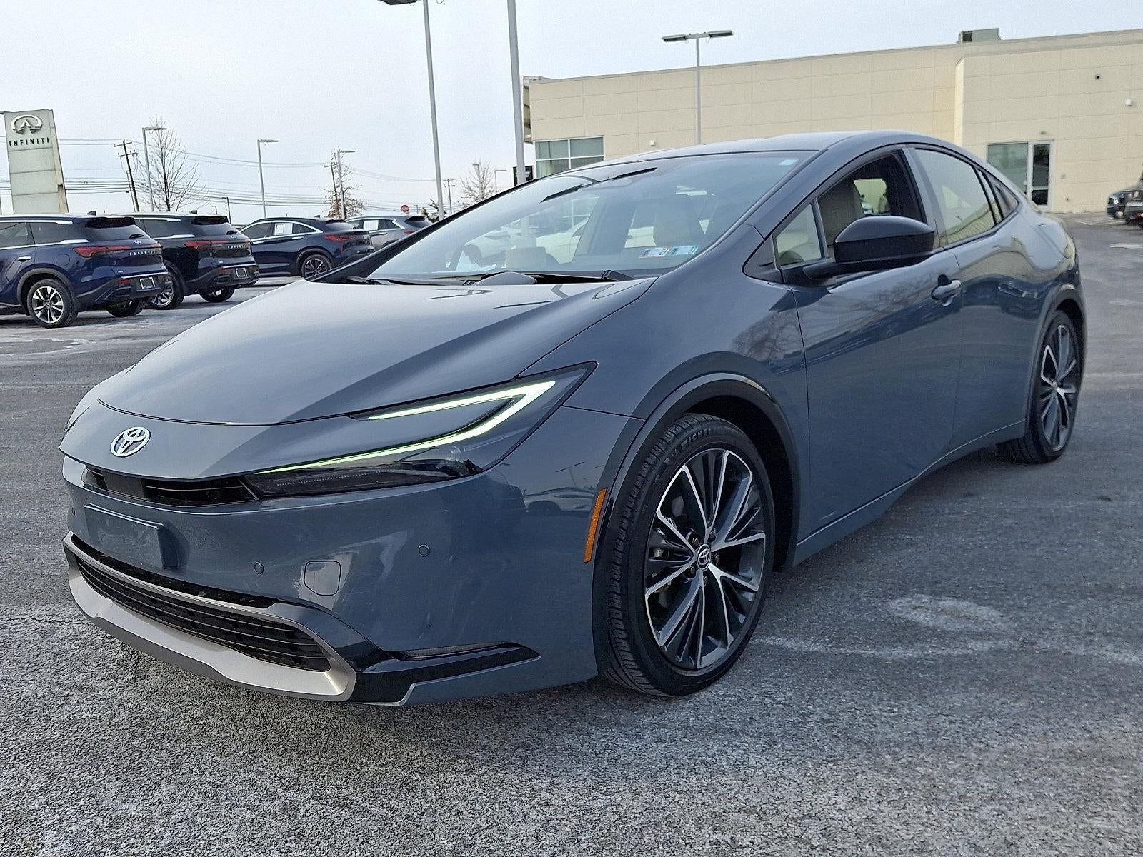 2025 Toyota Prius Limited (Natl)