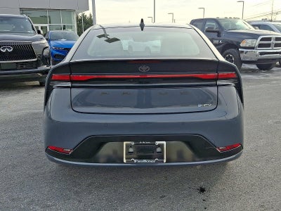 2025 Toyota Prius Limited (Natl)