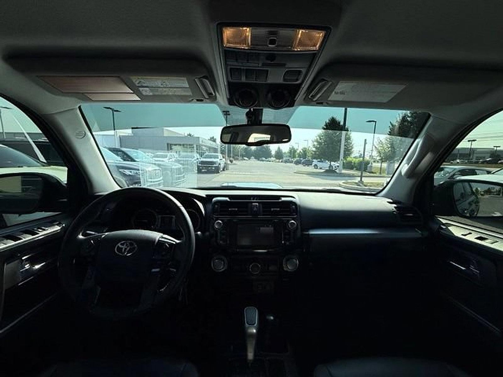 2019 Toyota 4Runner TRD Off Road Premium 4WD (Natl)