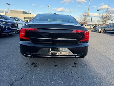 2017 Volvo S90 T6 AWD Momentum