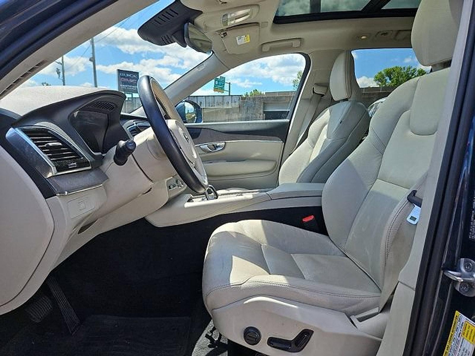 2024 Volvo XC90 B6 AWD Plus Bright Theme 7P