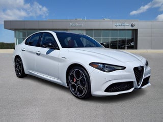 2022 Alfa Romeo Giulia Veloce AWD