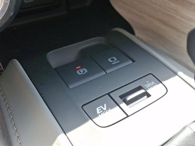 2023 Toyota Venza Limited AWD (GS)