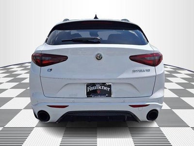 2022 Alfa Romeo Stelvio Veloce AWD