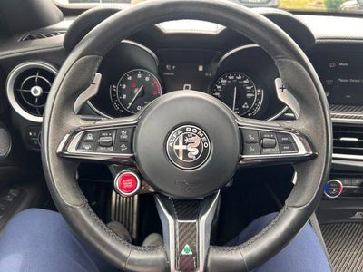 2022 Alfa Romeo Stelvio Quadrifoglio AWD