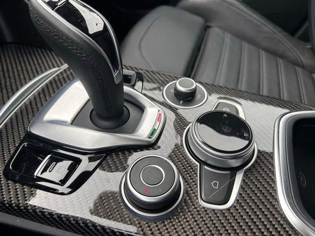 2022 Alfa Romeo Stelvio Quadrifoglio AWD