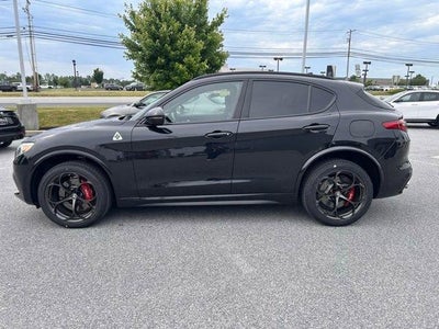 2022 Alfa Romeo Stelvio Quadrifoglio AWD
