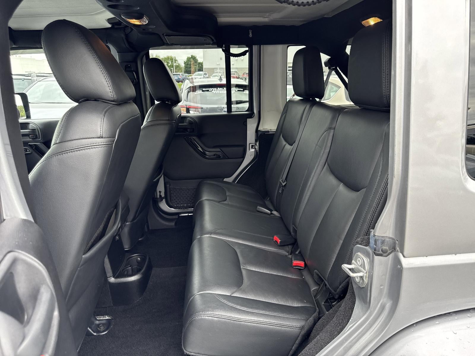 2015 Jeep Wrangler Unlimited 4WD 4dr Altitude