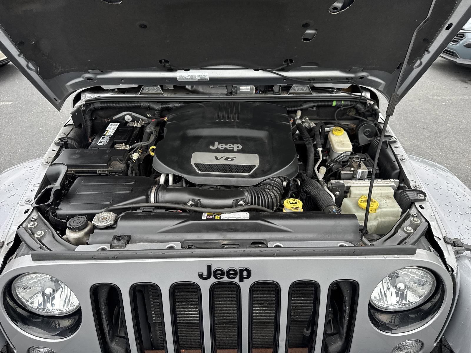 2015 Jeep Wrangler Unlimited 4WD 4dr Altitude