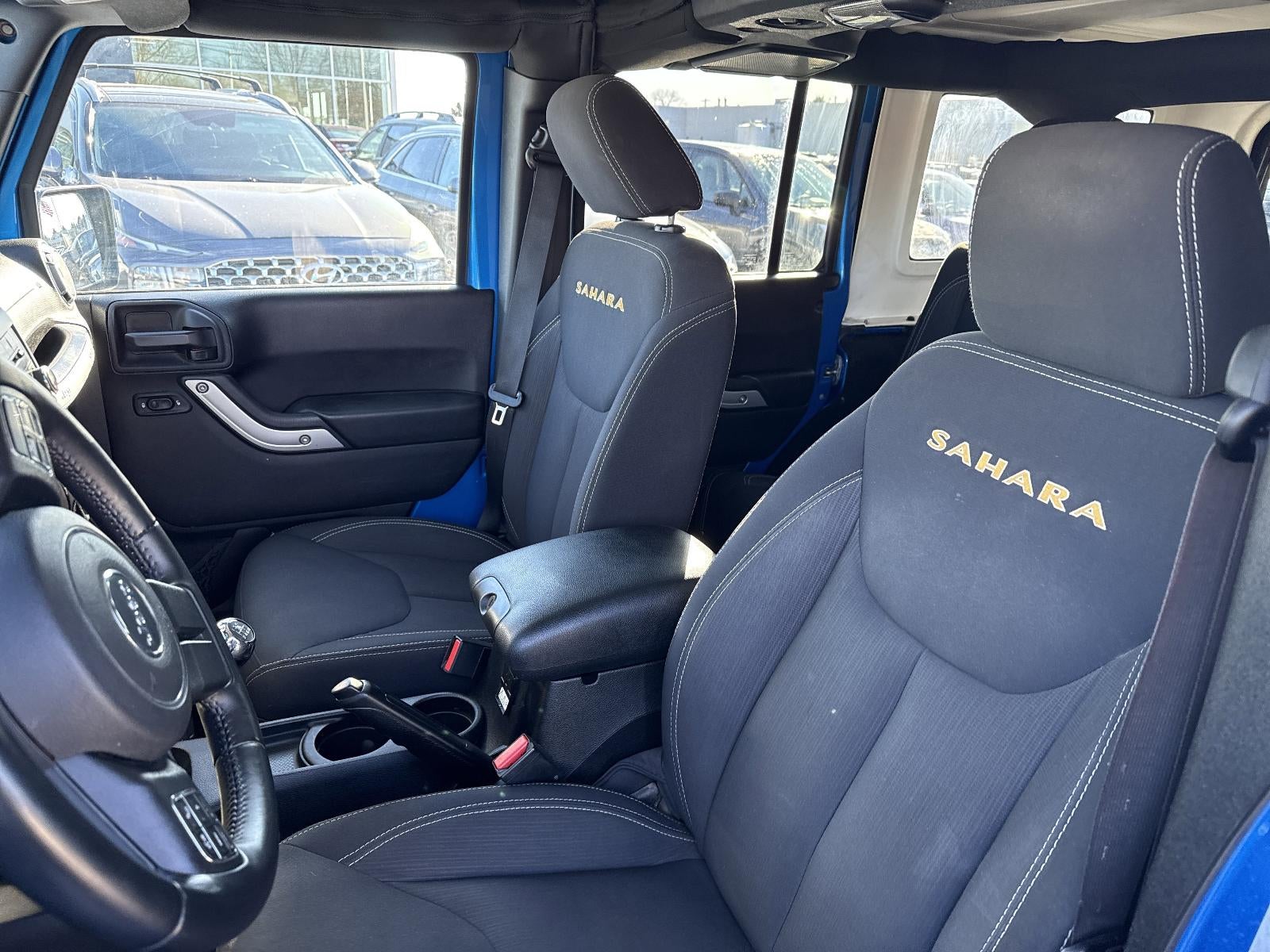 2015 Jeep Wrangler Unlimited 4WD 4dr Sahara