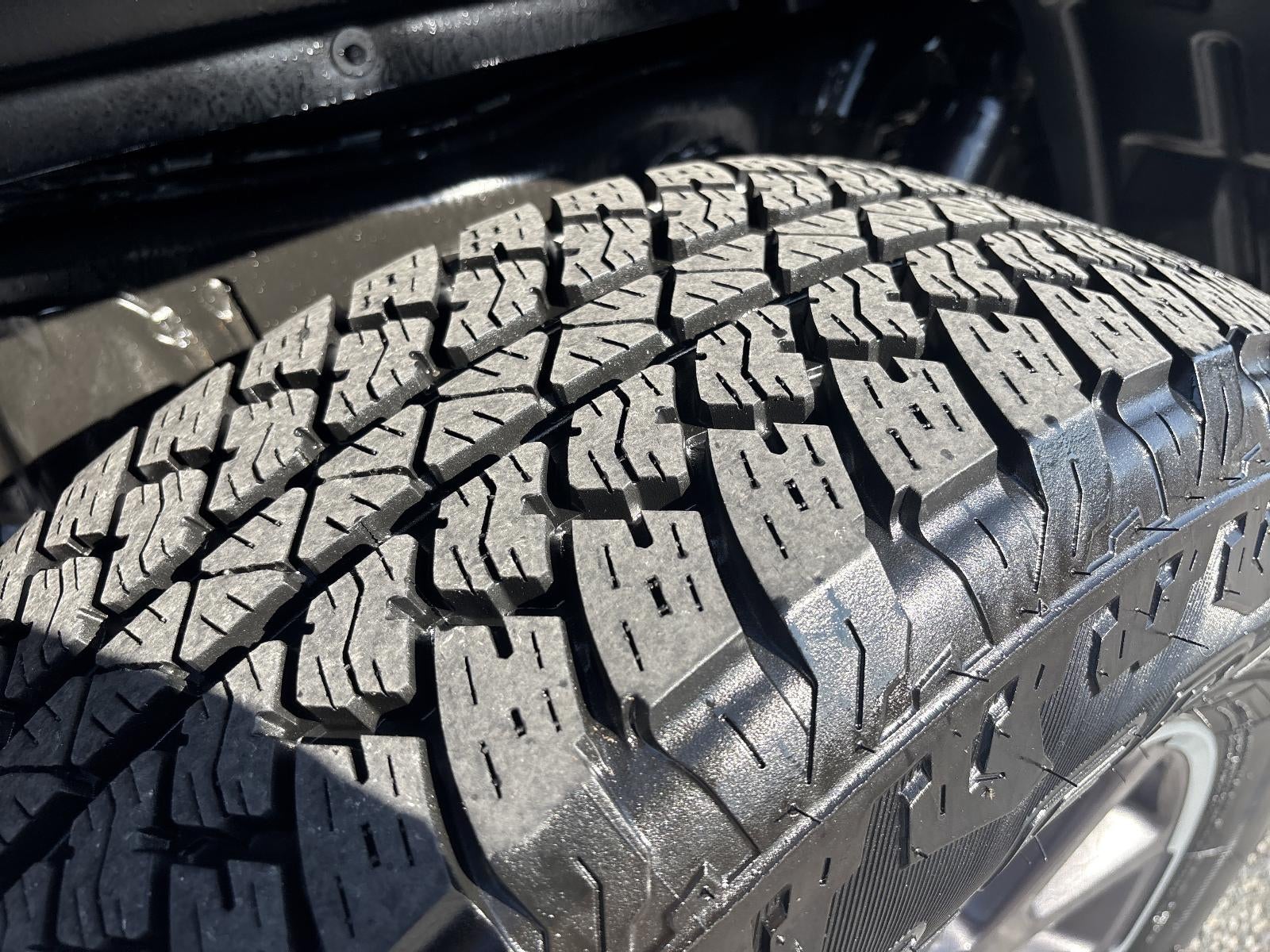 2022 Jeep Gladiator Overland 4x4