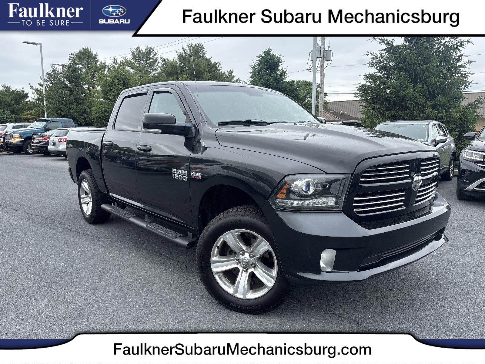 2016 RAM 1500 4WD Crew Cab 5.7 Ft Box Sport