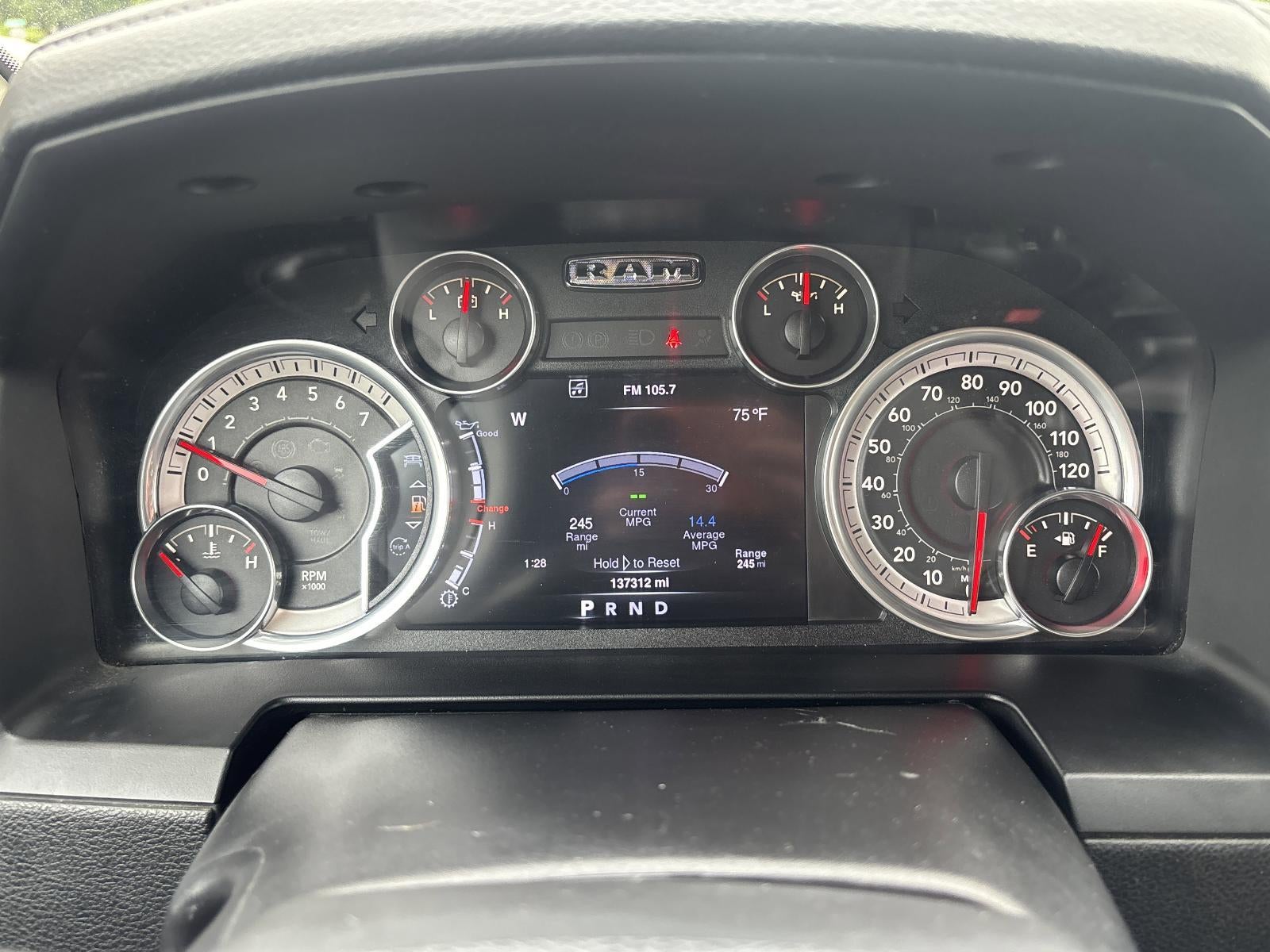 2016 RAM 1500 4WD Crew Cab 5.7 Ft Box Sport