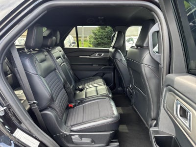 2025 Ford Explorer ST-Line 4WD
