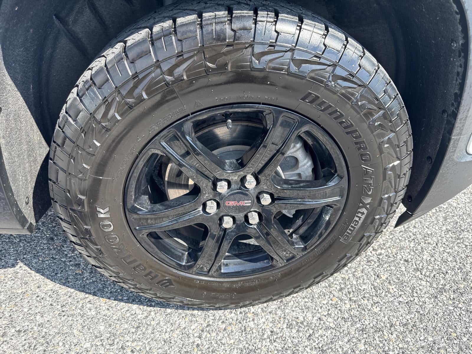 2022 GMC Acadia AWD AT4