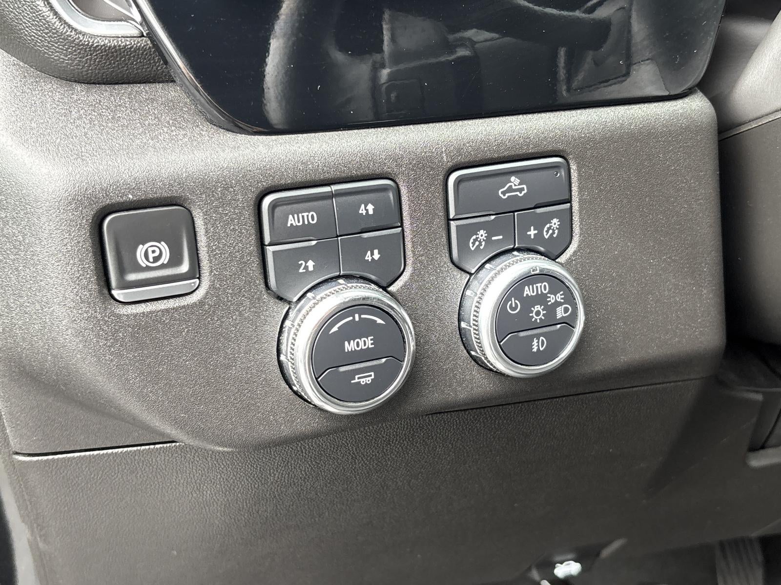 2025 GMC Sierra 1500 Crew Cab Short Box 4-Wheel Drive Elevation 3SB