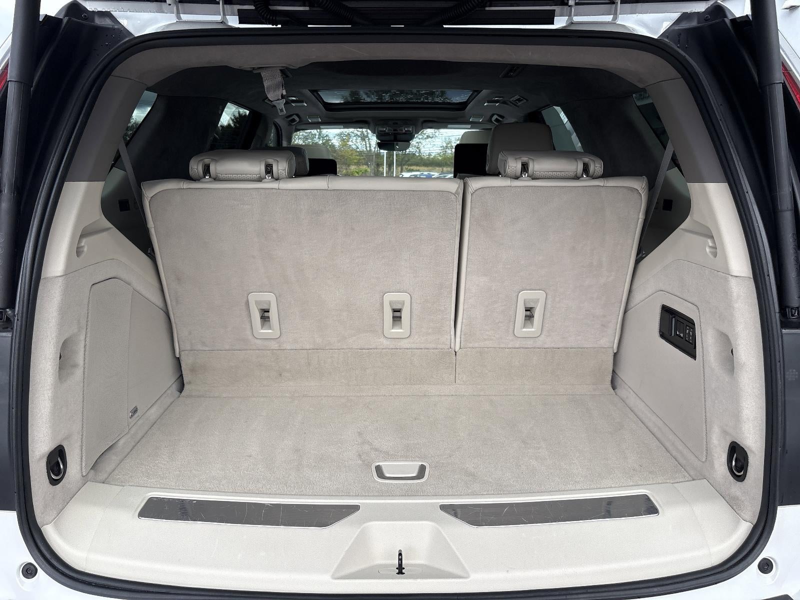 2023 Cadillac Escalade 4WD Sport Platinum