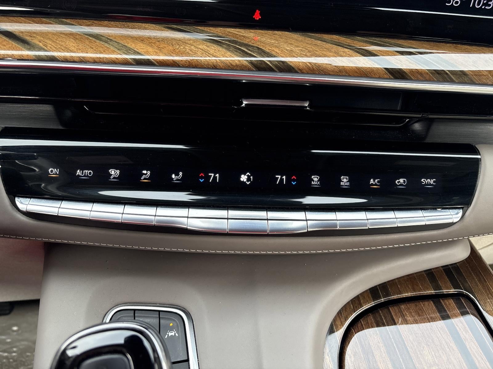 2023 Cadillac Escalade 4WD Sport Platinum