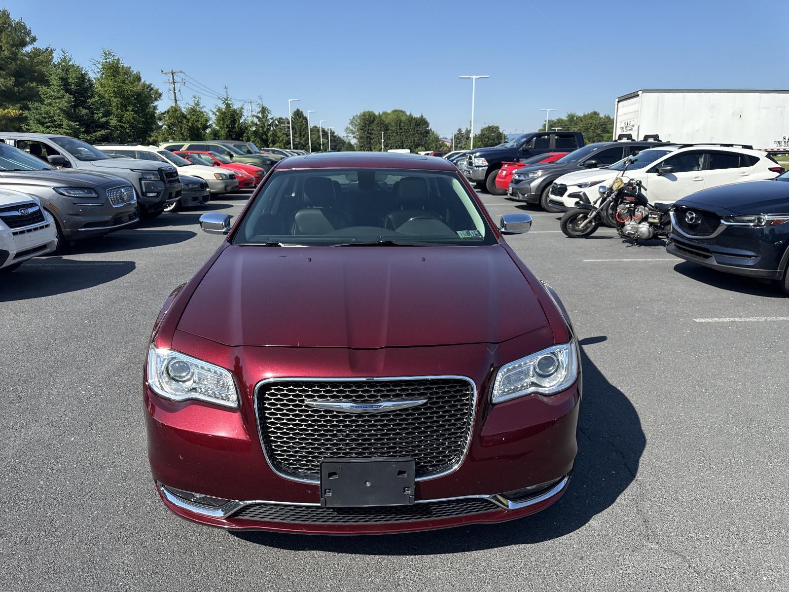 2016 Chrysler 300 4dr Sdn 300C RWD