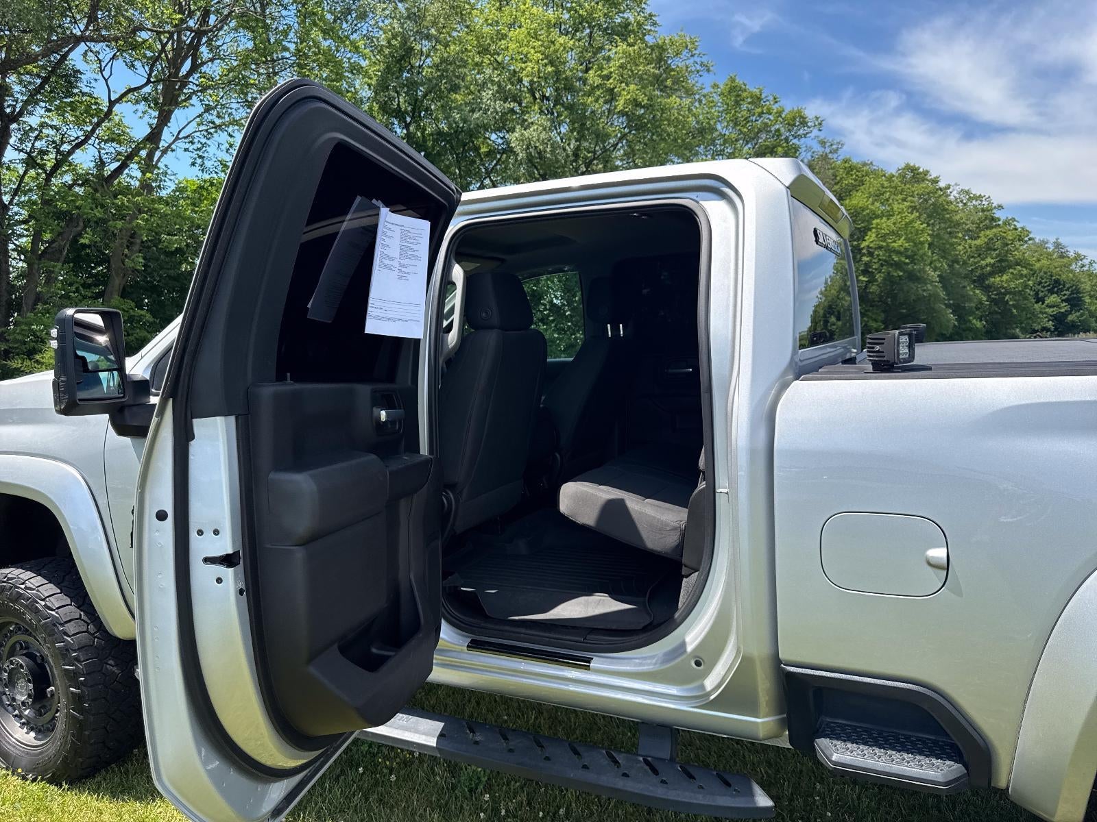 2022 Chevrolet Silverado 2500 HD Crew Cab Long Box 4-Wheel Drive Custom