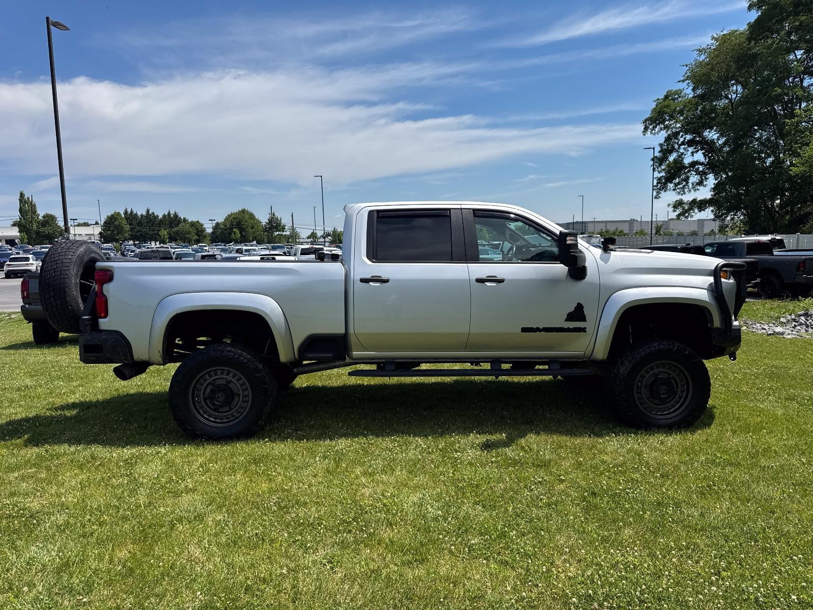 2022 Chevrolet Silverado 2500 HD Crew Cab Long Box 4-Wheel Drive Custom