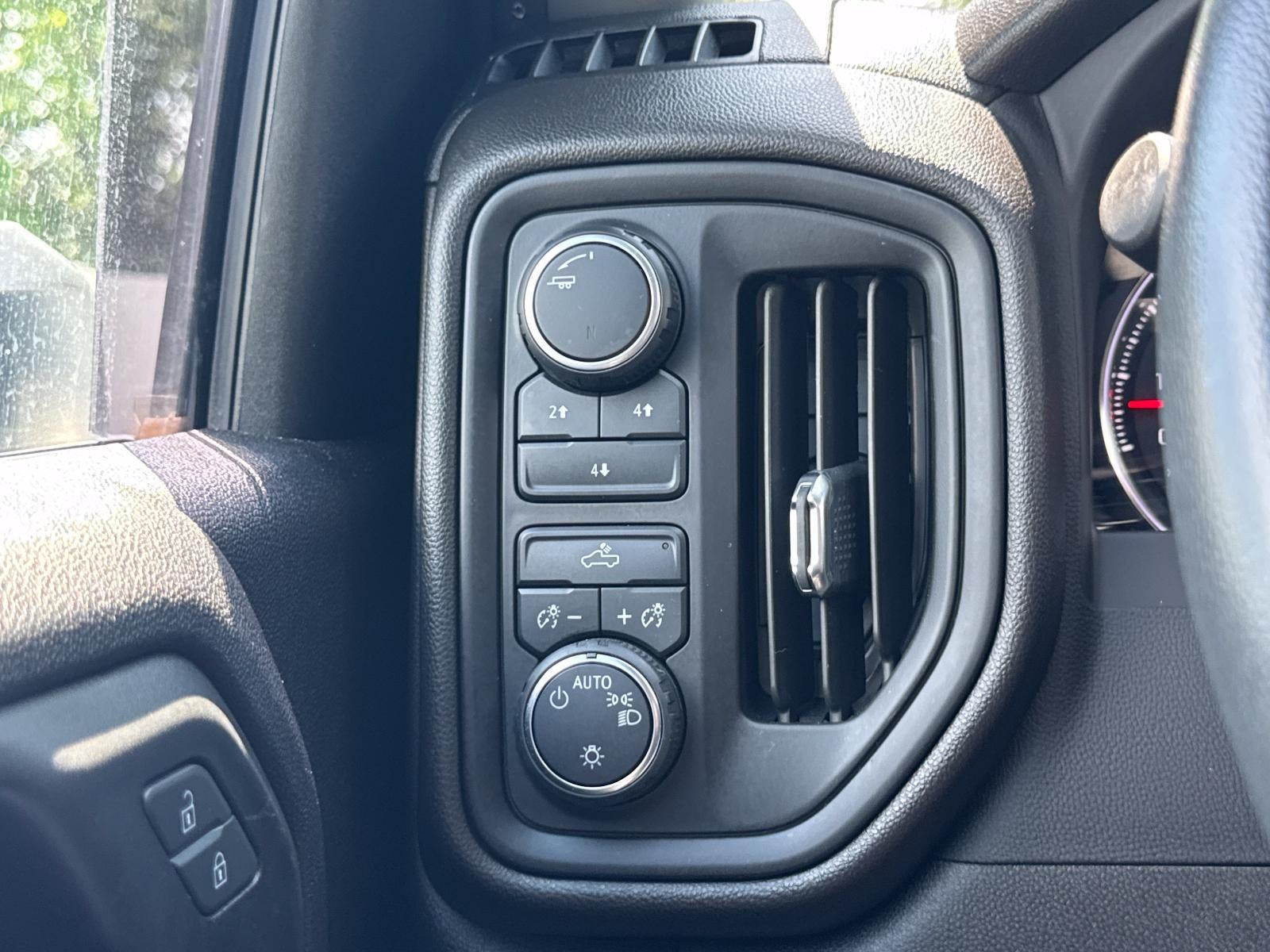 2022 Chevrolet Silverado 2500 HD Crew Cab Long Box 4-Wheel Drive Custom