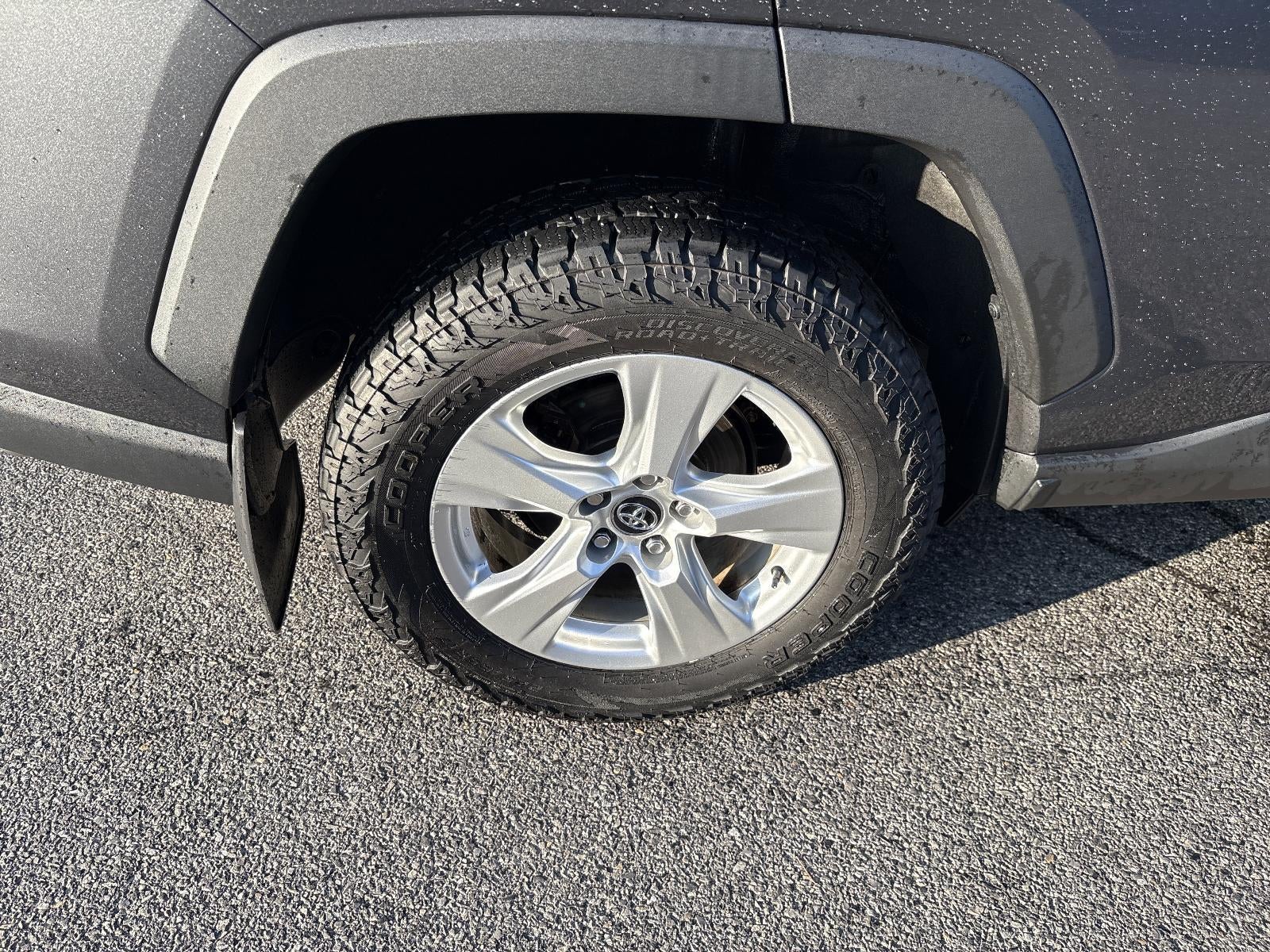 2021 Toyota RAV4 XLE AWD (Natl)