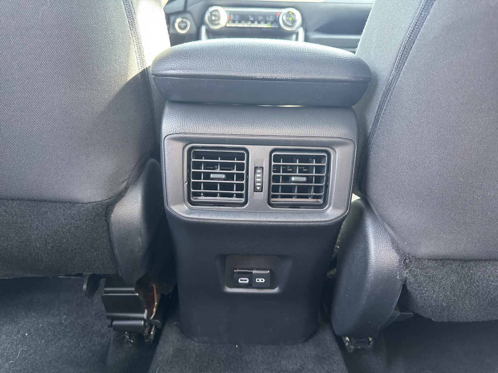 2024 Toyota RAV4 Hybrid SE AWD (Natl)