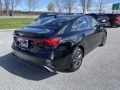 2024 Kia Forte LXS IVT