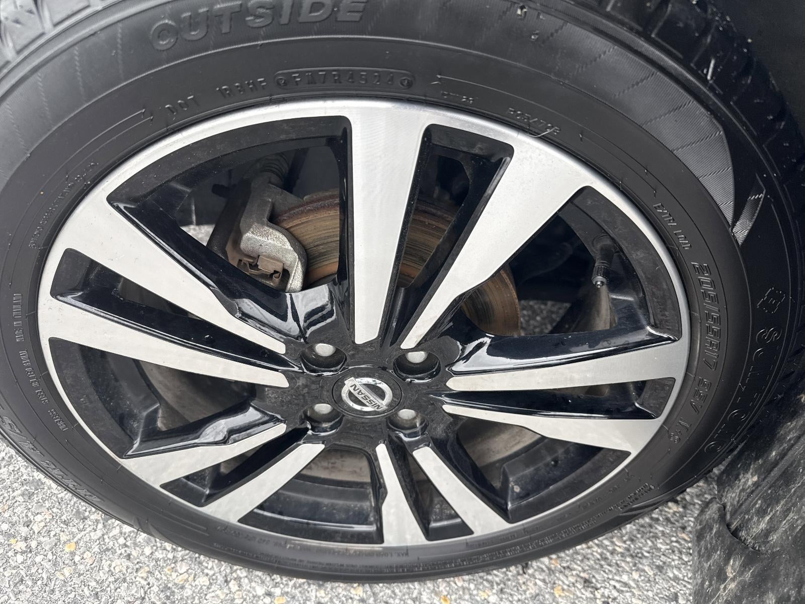 2018 Nissan Kicks SV FWD