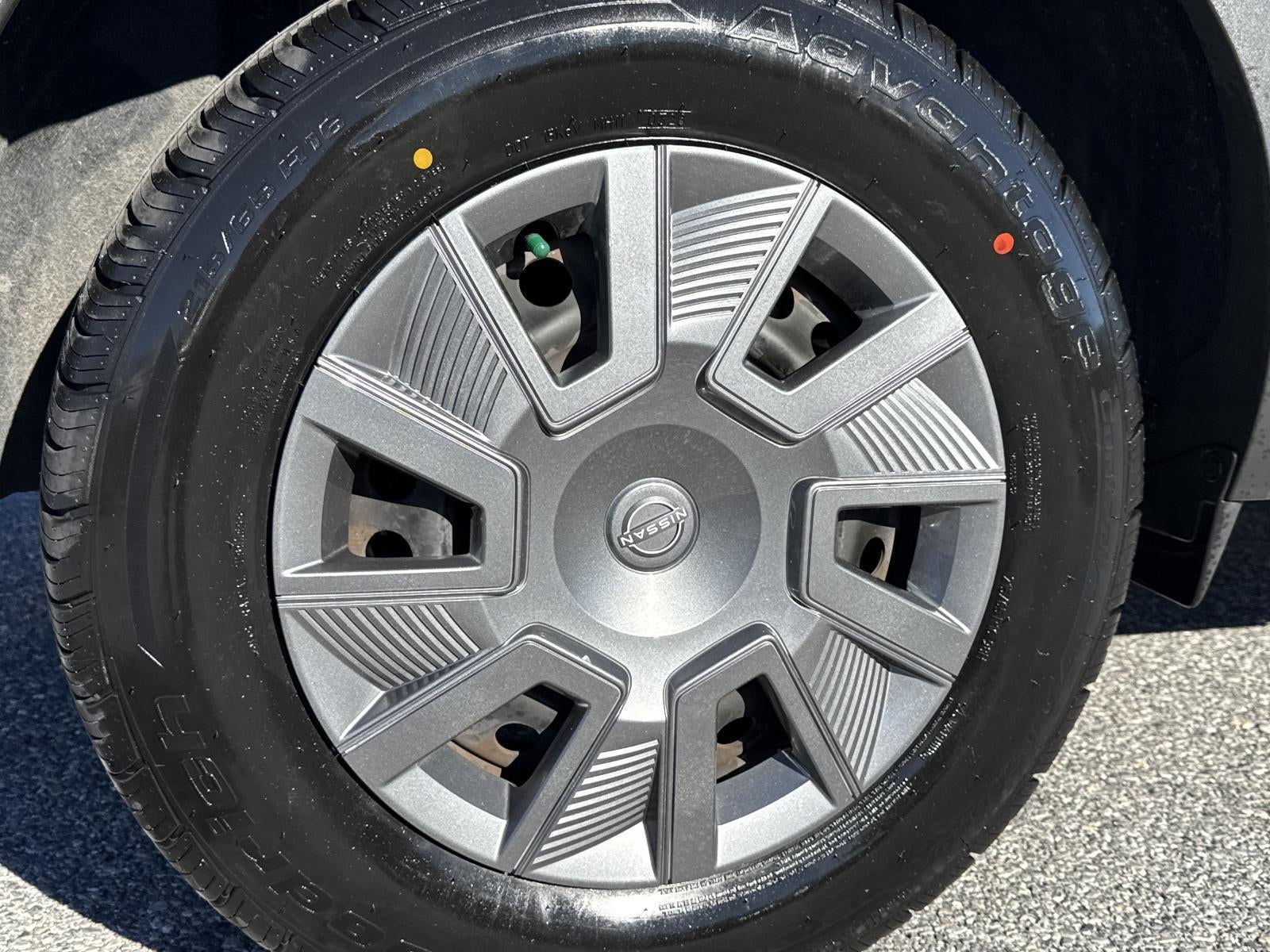 2025 Nissan Kicks S AWD