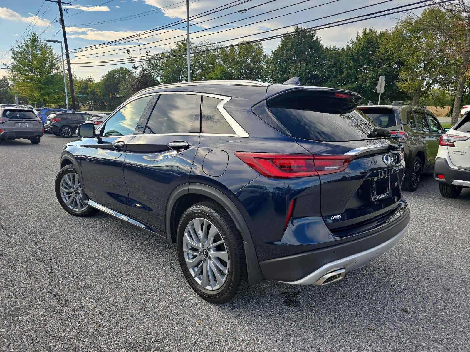 2023 INFINITI QX50 LUXE AWD