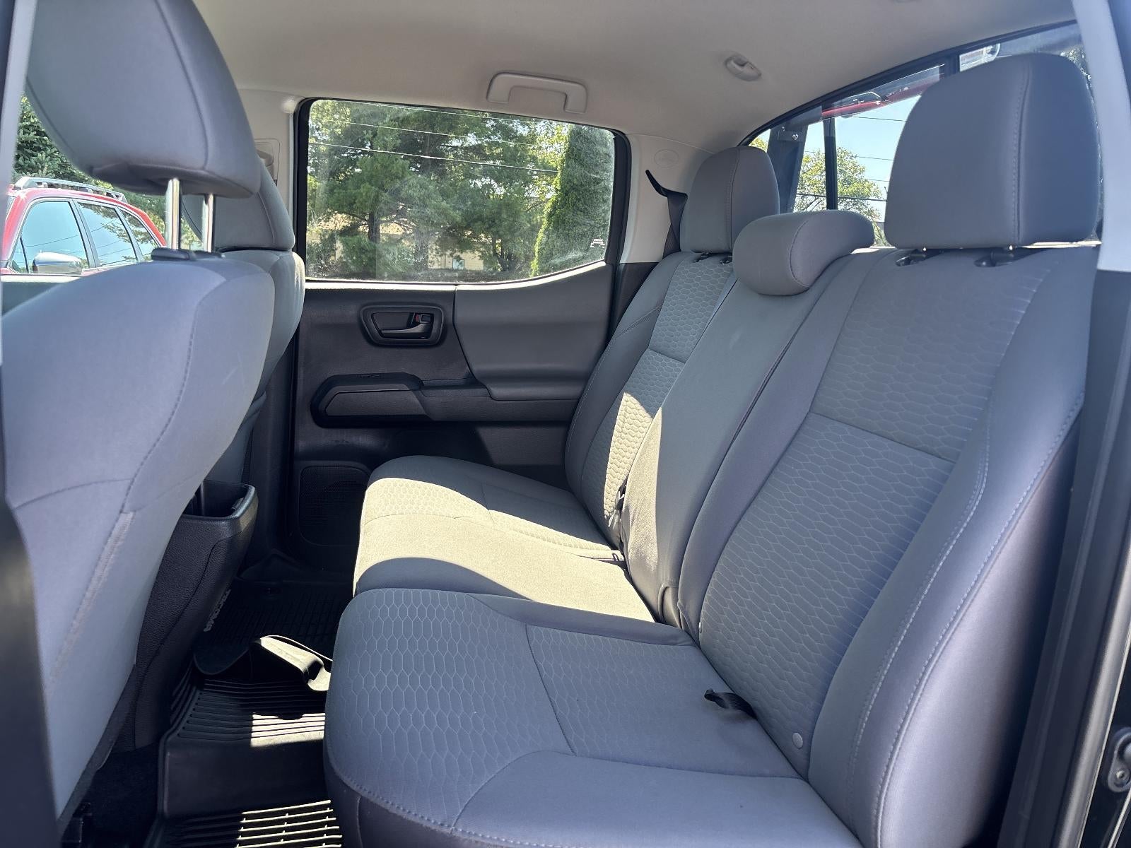 2019 Toyota Tacoma 4WD 4WD SR Double Cab 5' Bed V6 AT (GS)