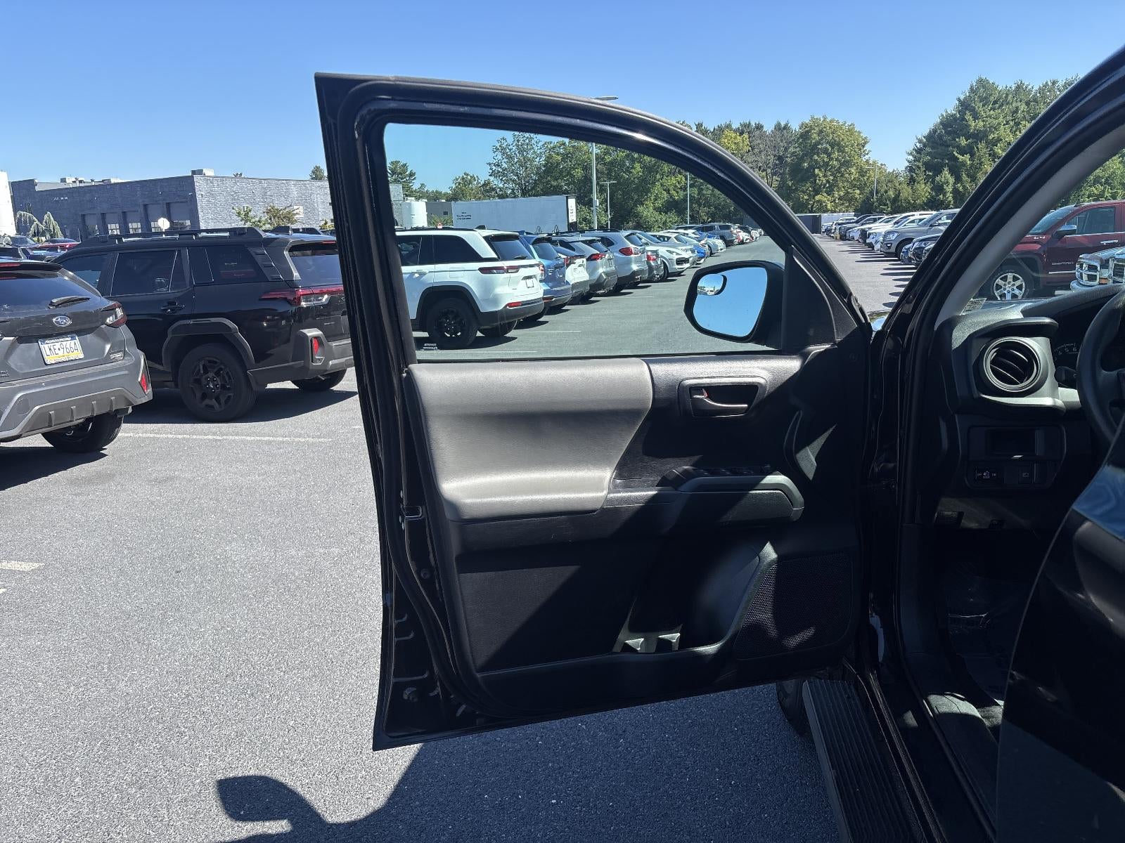 2019 Toyota Tacoma 4WD 4WD SR Double Cab 5' Bed V6 AT (GS)